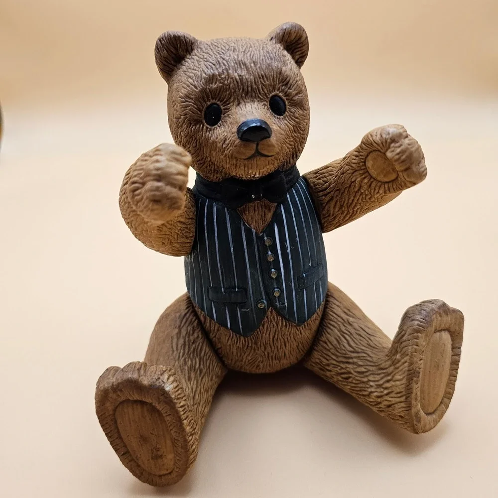 Vintage Ted D Bear Figurine 1983 Dept 56 Ceramic‎ Brown Dressed Gentleman Bear